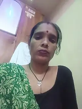 Sarita_bhabi stripchat live cam model