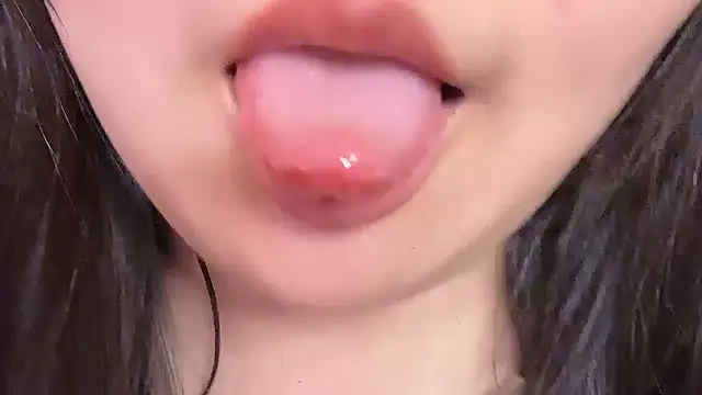 Susu-36E stripchat live cam model