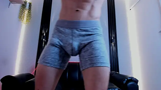 Dark_Valentino_ stripchat live cam model