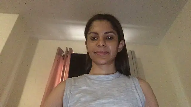 karlatiburcio stripchat live cam model