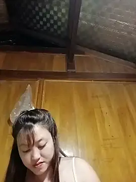 -Bitilu- stripchat live cam model
