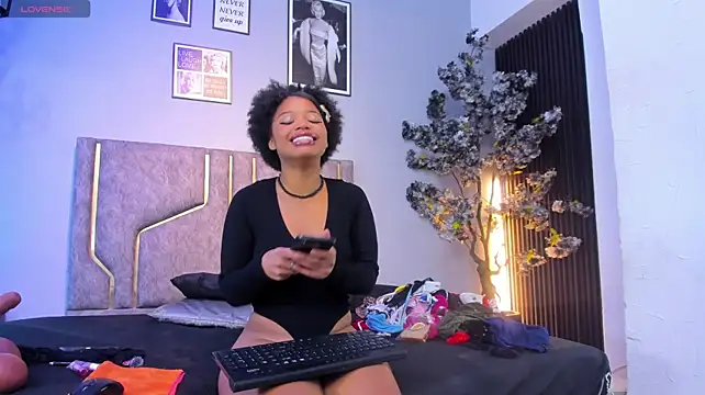 miaakittyy stripchat live cam model