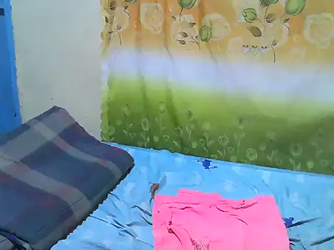 pretty_britney stripchat live cam model