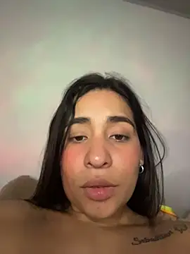 Susyfoxx stripchat live cam model