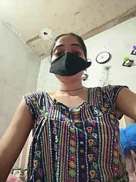 Rashmi_Cute stripchat live cam model