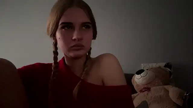 HermaKitty stripchat live cam model