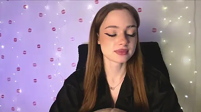 WillaVeile stripchat live cam model