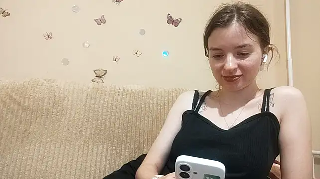 RoutedRib stripchat live cam model