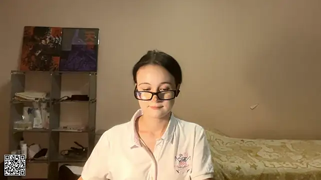 RukiyaLowland stripchat live cam model