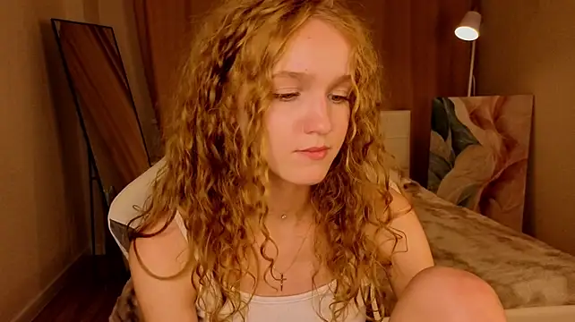 sue_dream stripchat live cam model