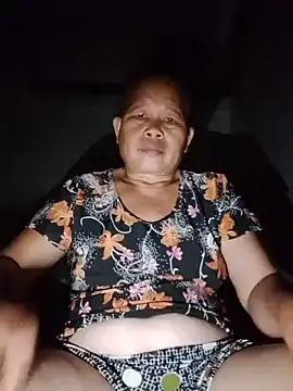 Bae2008 stripchat live cam model