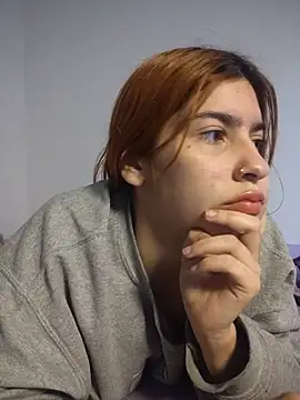 Stefany_lf stripchat live cam model