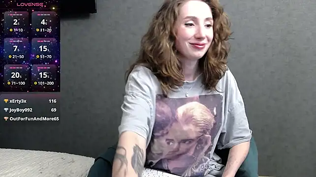 Ashley_Ross_ stripchat live cam model