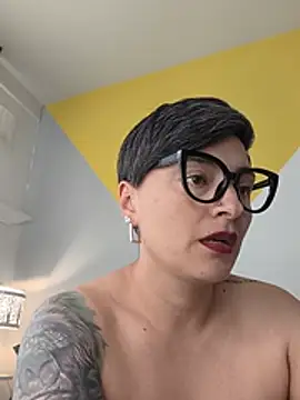 kat_paradise stripchat live cam model