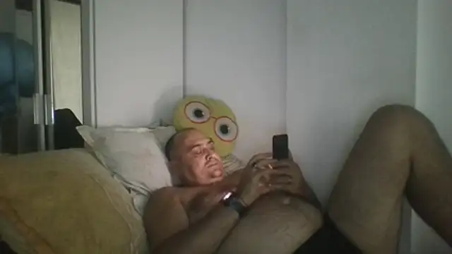 vitalik66679 stripchat live cam model