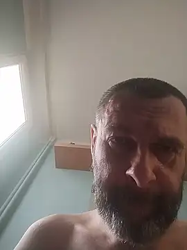 Andrzej-M stripchat live cam model