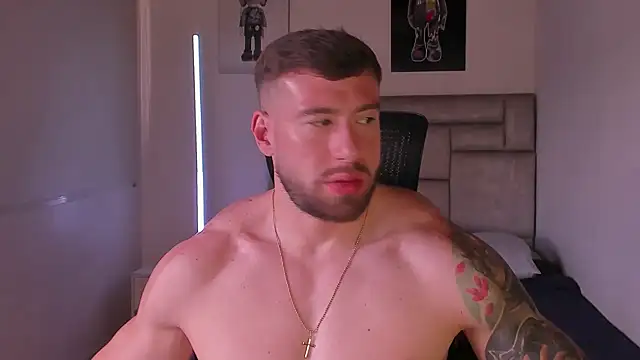 paul_rogerr stripchat live cam model