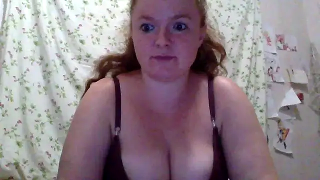 Rae_Jeannie stripchat live cam model