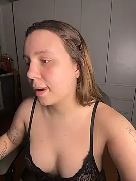 AnnaAss4u stripchat live cam model