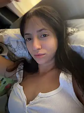 KarolDolly05 stripchat live cam model