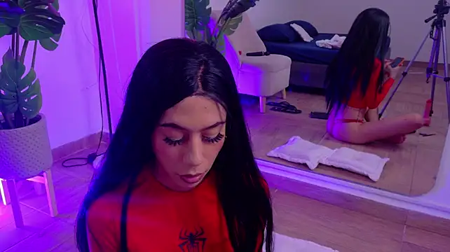 ZoeyPetit stripchat live cam model