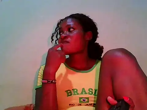 sweet_ebony98 stripchat live cam model
