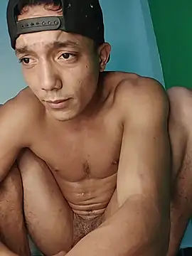 tayson_ stripchat live cam model