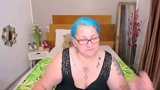 Sugarmommy_69X stripchat live cam model