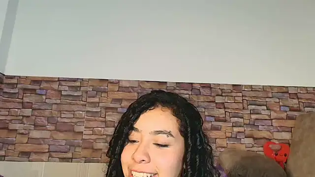 Dhalila_ stripchat live cam model