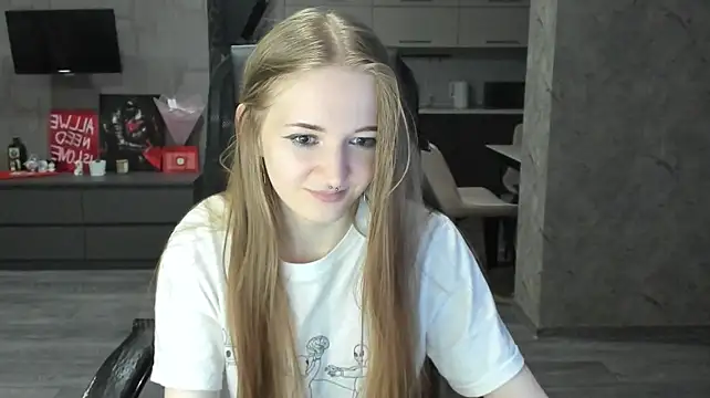 KateKayer stripchat live cam model