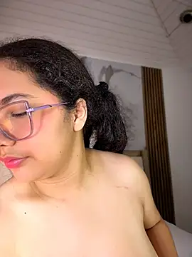 LunaRosse_ stripchat live cam model