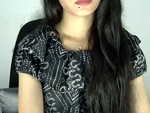 Shezi_N stripchat live cam model