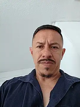 RokyVergao stripchat live cam model