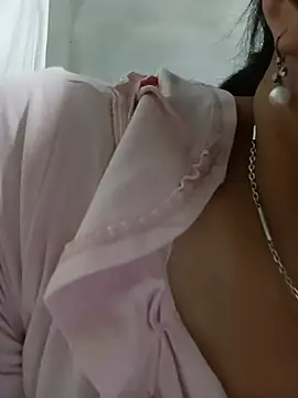 nana_nana99 stripchat live cam model
