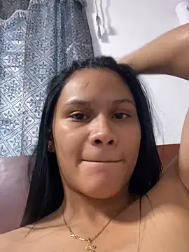 KathLovee stripchat live cam model