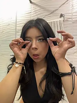 softdoll-_ stripchat live cam model
