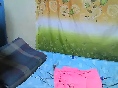 pretty_britney stripchat live cam model