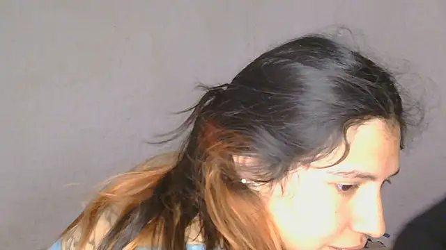 sweet_melatina stripchat live cam model