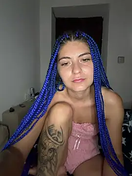 ranya9 stripchat live cam model
