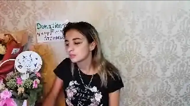 AminaGirls stripchat live cam model