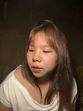 Been-sexy stripchat live cam model
