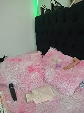 KiimKata_xxx stripchat live cam model