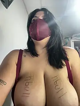 kanyat_ stripchat live cam model