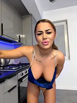 KirstieVegas stripchat live cam model