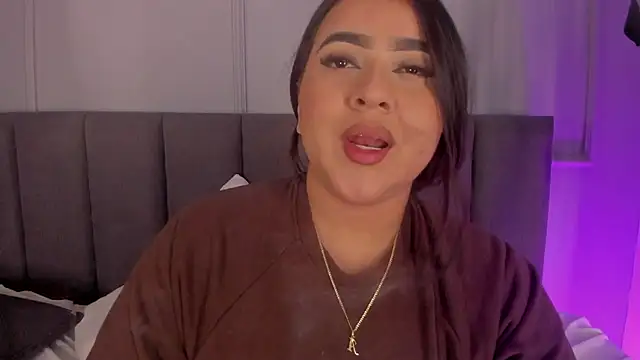 alejandrarojas_ stripchat live cam model