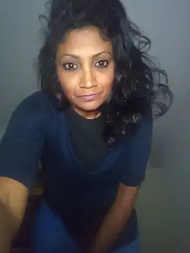 sexykajol2001 stripchat live cam model