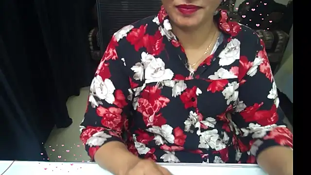 Cute_Aarushii stripchat live cam model