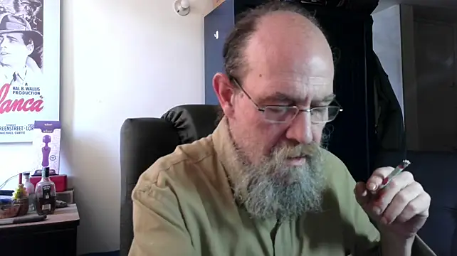 Uncle_Hottie stripchat live cam model