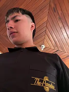 Daxonblace stripchat live cam model