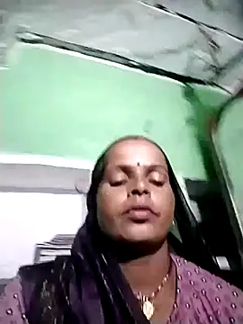Nenshi_bhabi stripchat live cam model